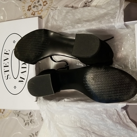 Steve Madden low heel sandals - Picture 4 of 5